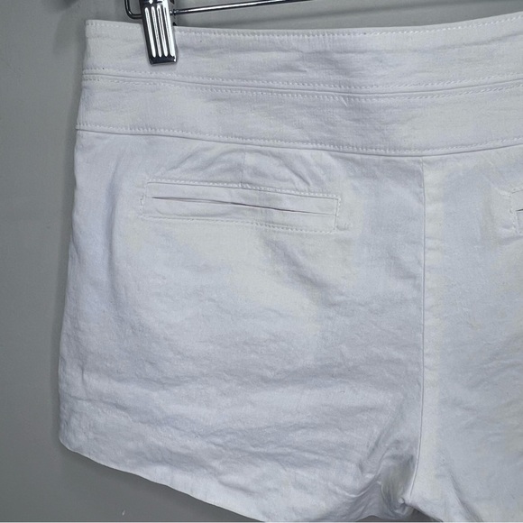 Bebe White Linen Shorts Size 8​ - Picture 5 of 9